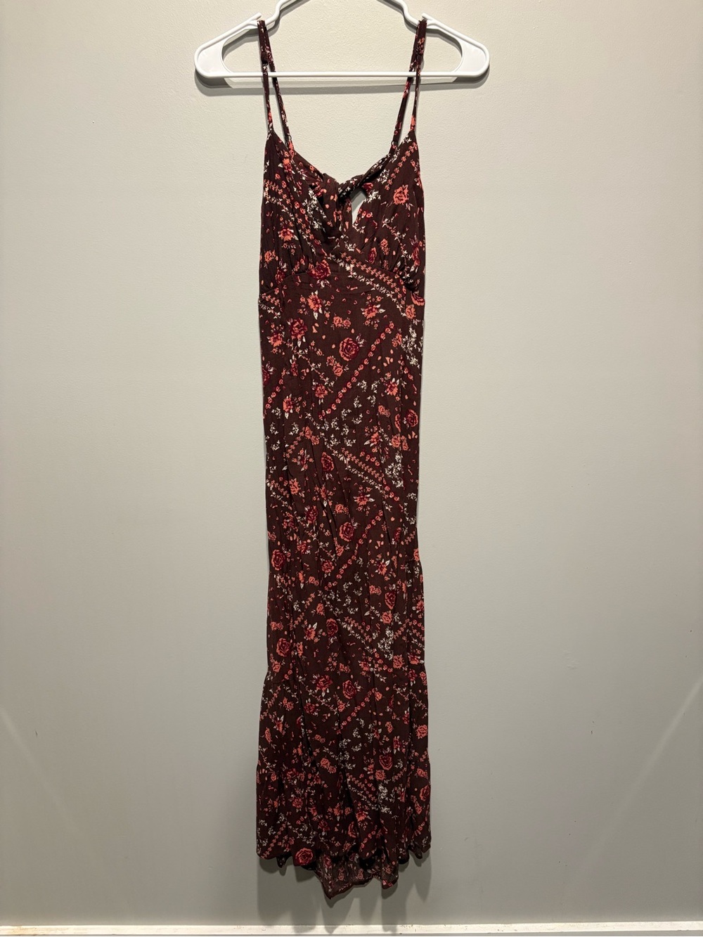 Fall Floral Open-Back Maxi Dress